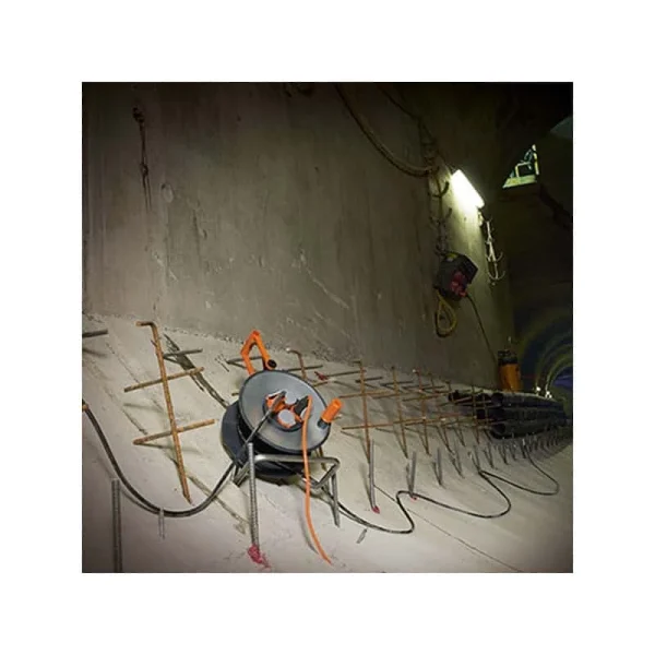 marque pas cher en ligne BRENNENSTUHL Enrouleur Steelcore 33m IP44 2.5mm² – 9192331100 6