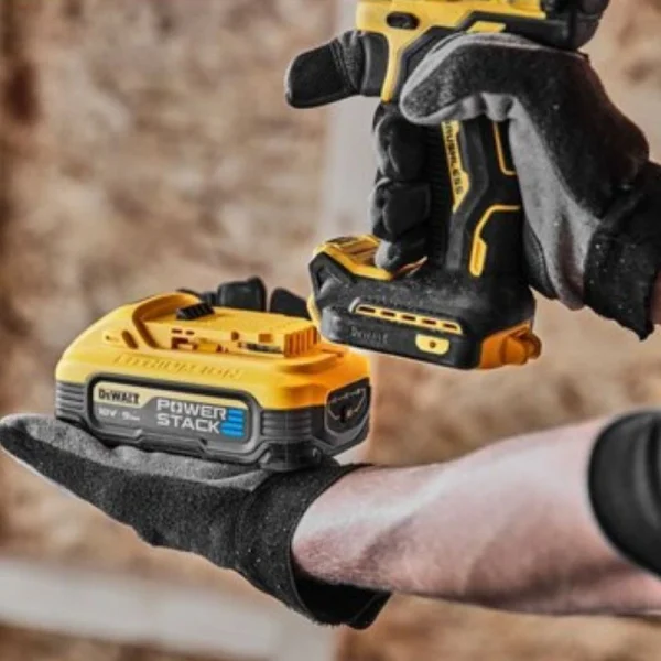 meilleur service DEWALT Perceuse Visseuse Percu POWERSTACK 18V 5Ah – DCD805H2T-QW 5