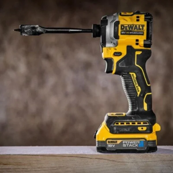 à prix promos DEWALT Visseuse à Chocs XR 18V 1.7Ah – Powerstack – DCF850E2T-QW 5
