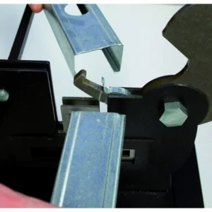 en solde EDMA Guillotine Pour Profilés Métalliques PROFILCUT – 61755 14