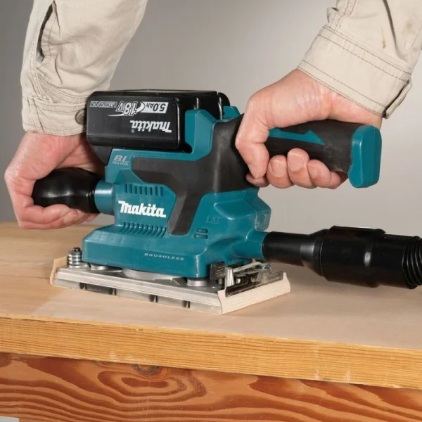Prestation Et Rapide MAKITA Ponceuse Vibrante 93x185mm 18V Solo – DBO380Z 3