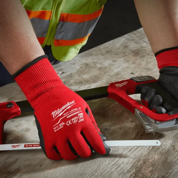 REMISE allant jusqu. MILWAUKEE Paire De Gants Anti-coupure Niveau 3/C – 493247142 3