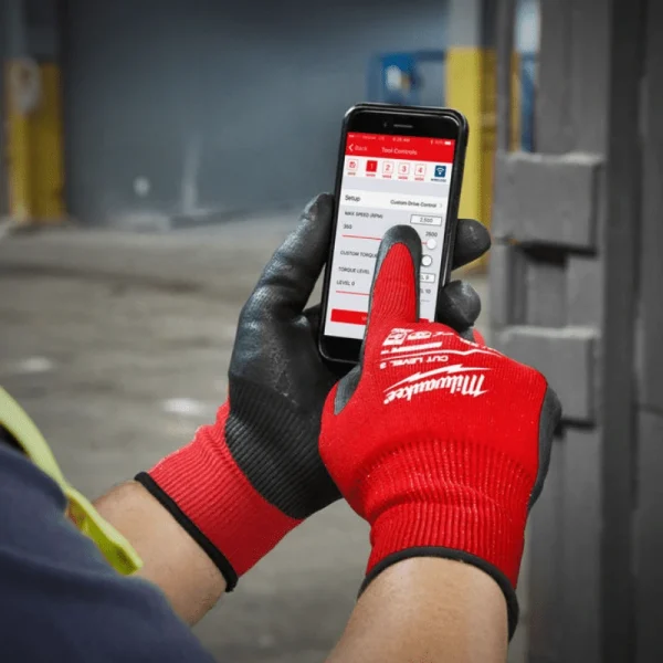 REMISE allant jusqu. MILWAUKEE Paire De Gants Anti-coupure Niveau 3/C – 493247142 4