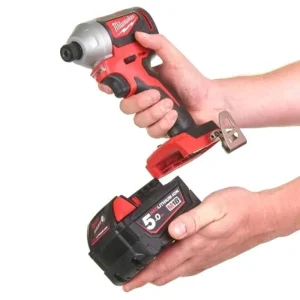 MILWAUKEE Visseuse à Chocs 1/4″ 18V 5Ah – M18 BLID2-502X – 4933464520 garantis authentique 14